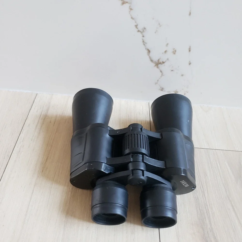 Brookstone gently used